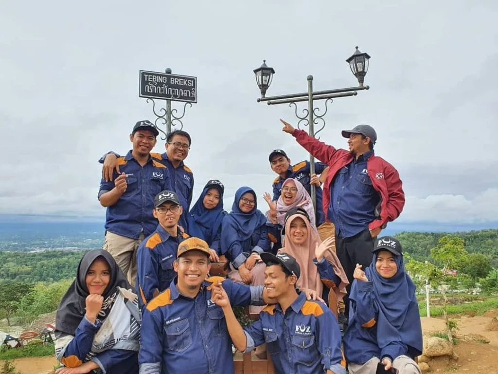 Baju PDH Perusahaan