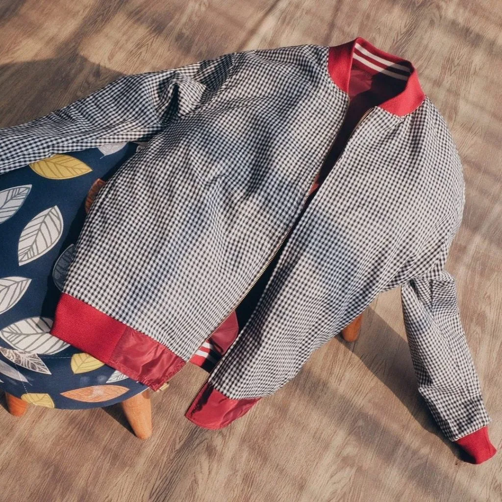 Jaket Bomber Kotak Kotak